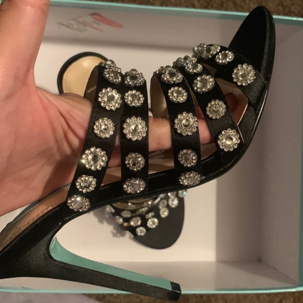 Elegant Black Strappy Heels with Rhinestone Embellishments